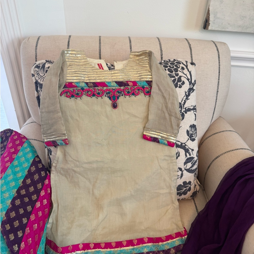 Girls Beige & Pink Embroidered Matching Set